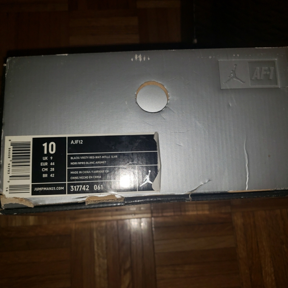 Air Jordan's AJF12 - Picture 8 of 8